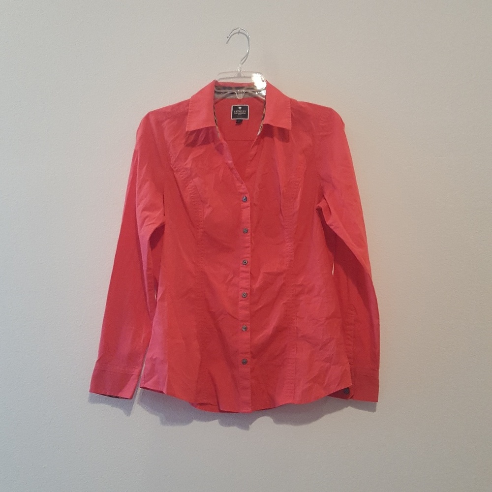 Express shirt size M